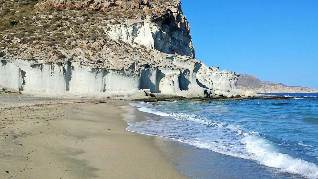 Magnifica Casa Con Encanto En Agua Amarga أغوا امارجا المظهر الخارجي الصورة